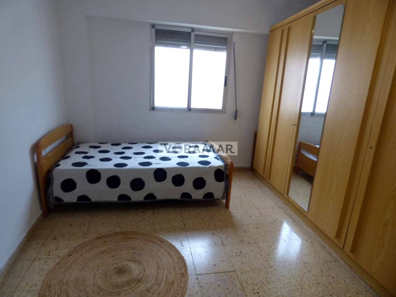 3 quarto Apartamento para arrendar em Valencia cidade - 1 300 € (Ref: 8931405)