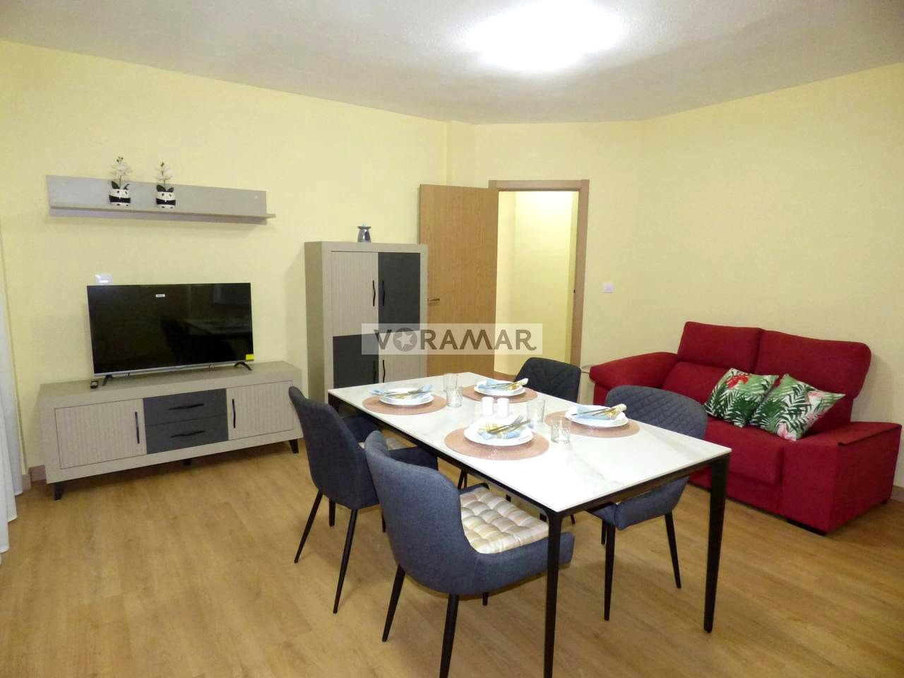 4 soveværelse Lejlighed til leje i Valencia by - € 2.000 (Ref: 8931551)