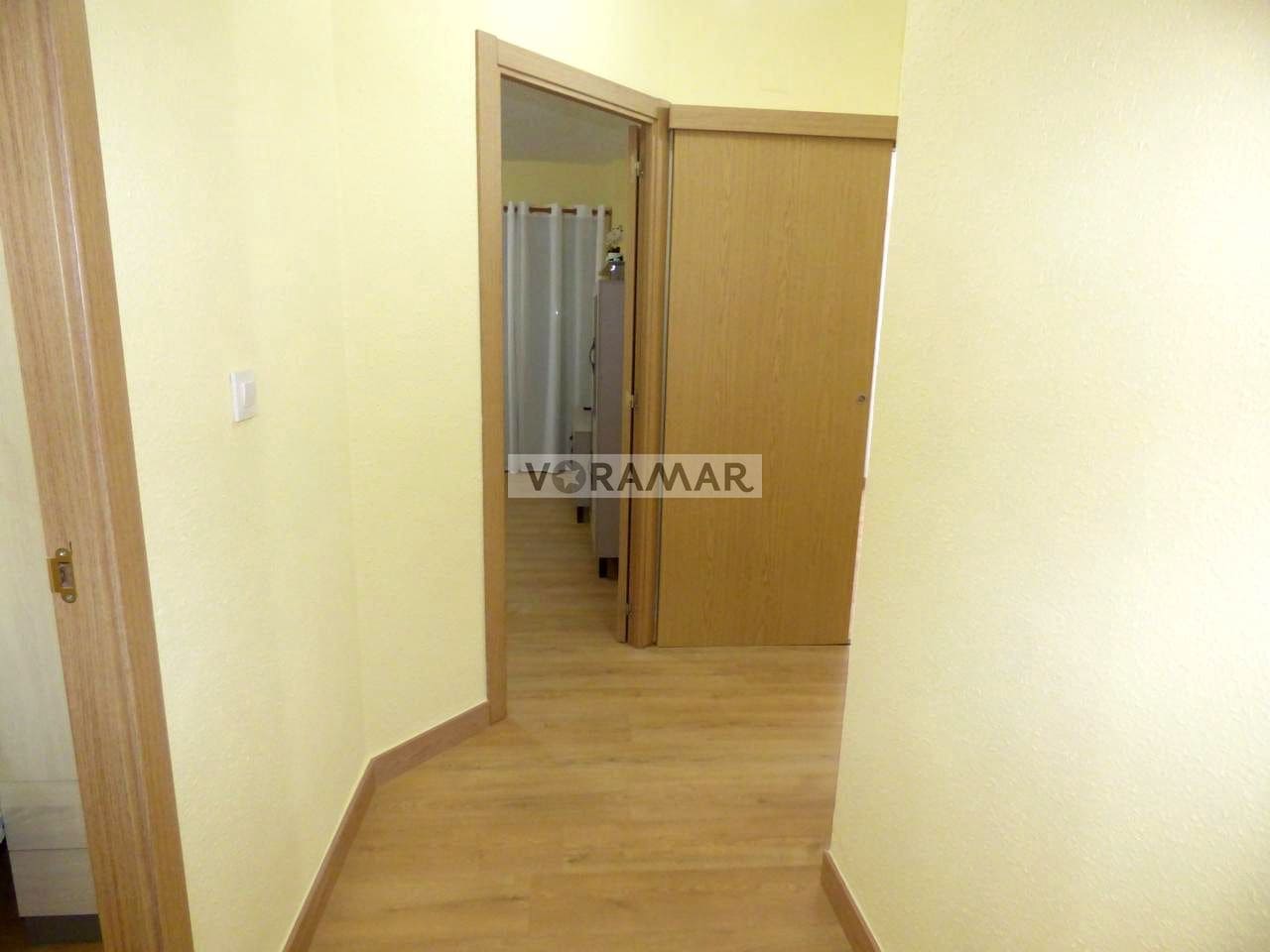 Appartement de 4 chambres à louer à Valence ville - 2 000 € (Ref: 8931551)