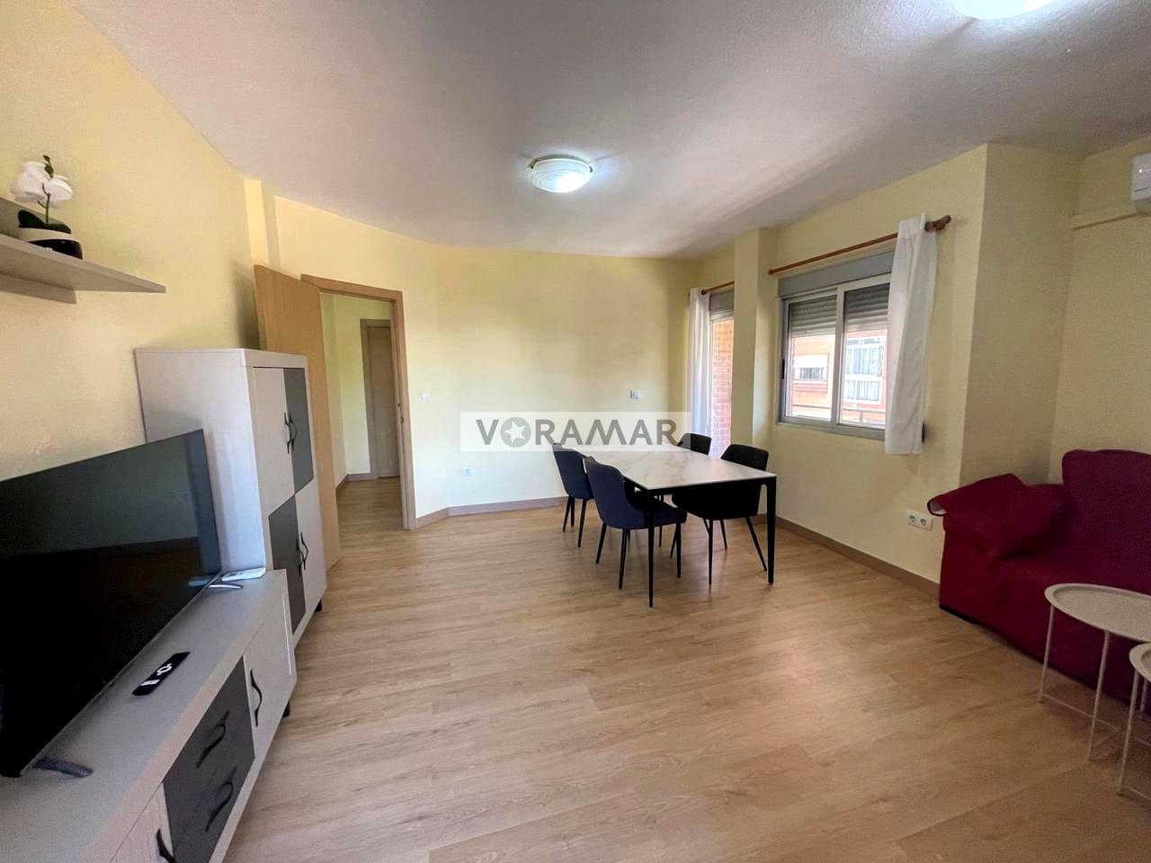 Appartement de 4 chambres à louer à Valence ville - 2 000 € (Ref: 8931551)