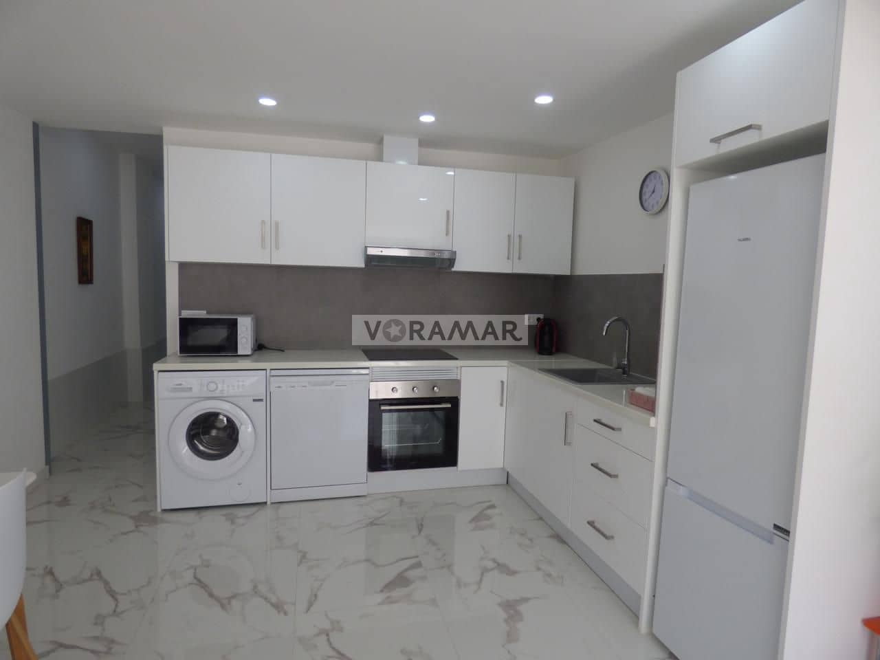 2 bedroom Flat for rent in Valencia city - € 1,400 (Ref: 9002048)