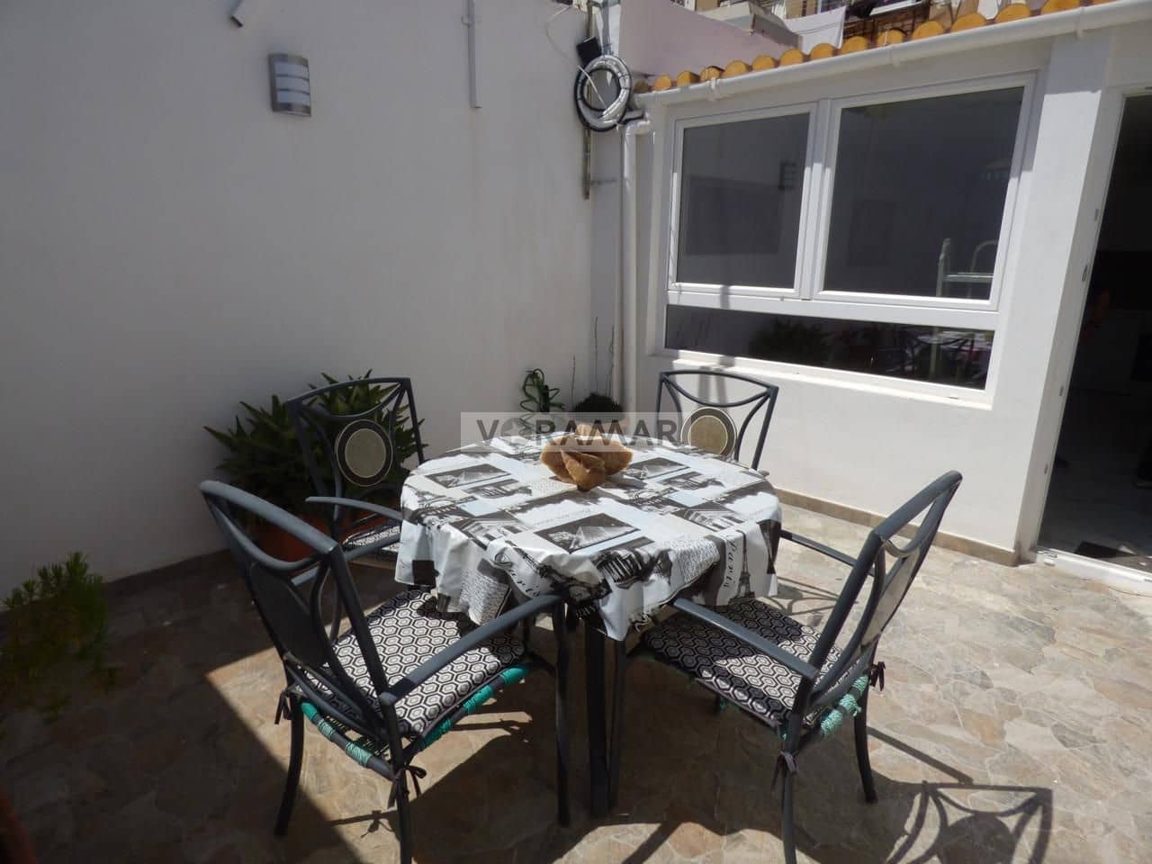2 bedroom Flat for rent in Valencia city - € 1,400 (Ref: 9002048)