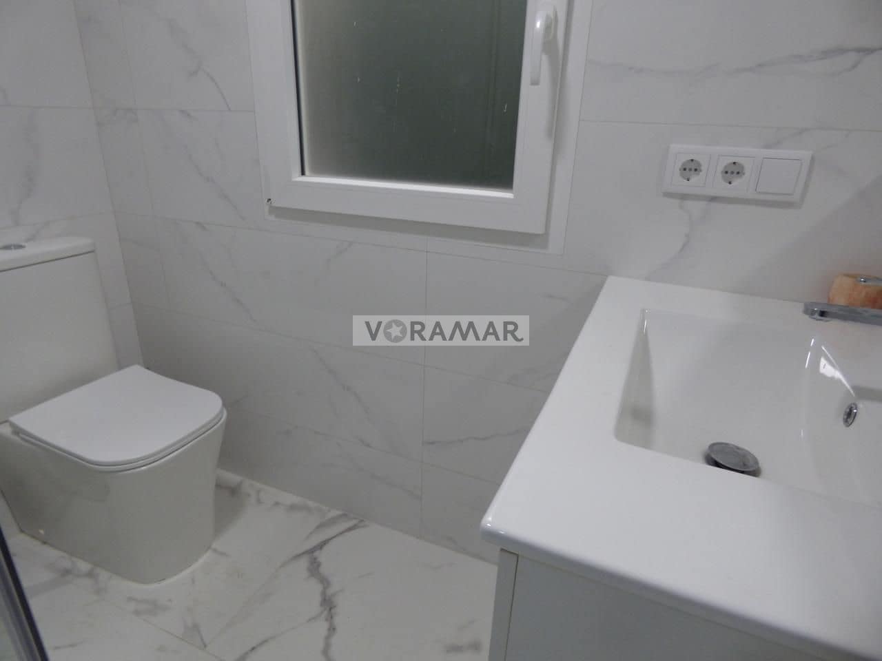2 bedroom Flat for rent in Valencia city - € 1,400 (Ref: 9002048)