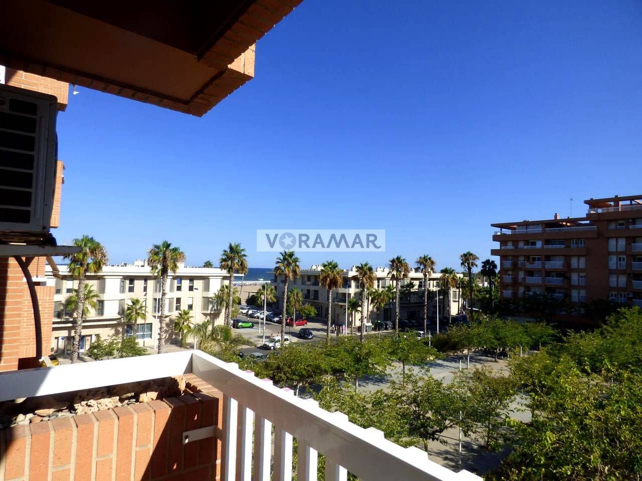 2 soveværelse Lejlighed til leje i Alboraya / Alboraia med garage - € 1.900 (Ref: 9004275)