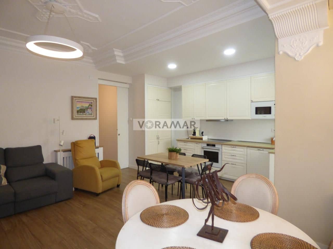 4 sypialnia Mieszkanie do wynajęcia w Miasto Walencja - 2 100 € (Ref: 9109864)