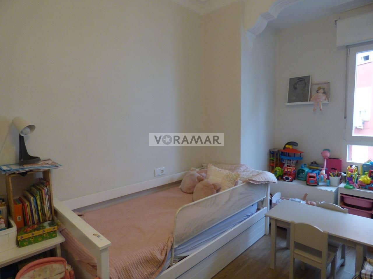 4 sypialnia Mieszkanie do wynajęcia w Miasto Walencja - 2 100 € (Ref: 9109864)