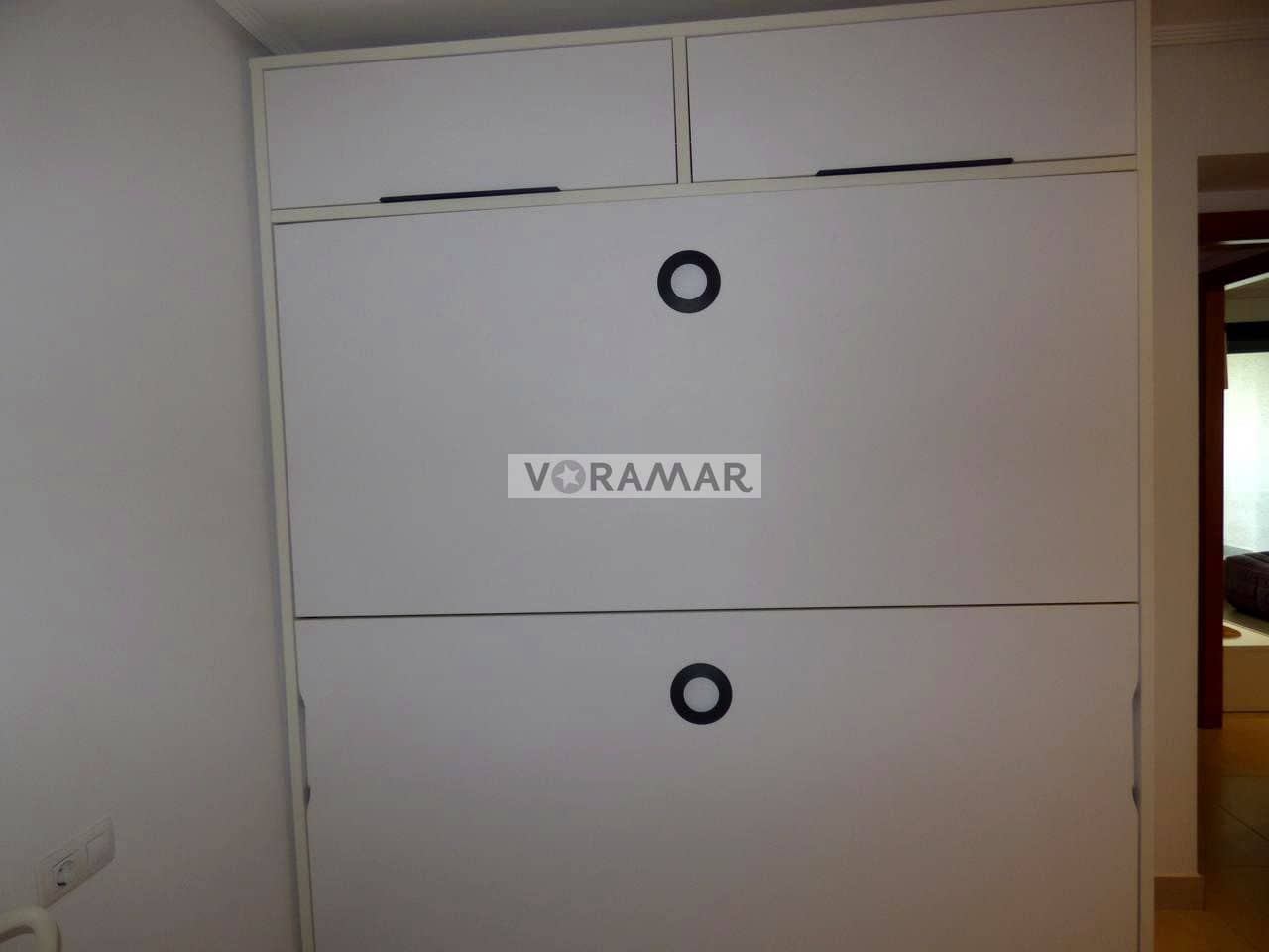 2 sovrum Lägenhet att hyra i Valencia stad med pool garage - 1 400 € (Ref: 9115177)