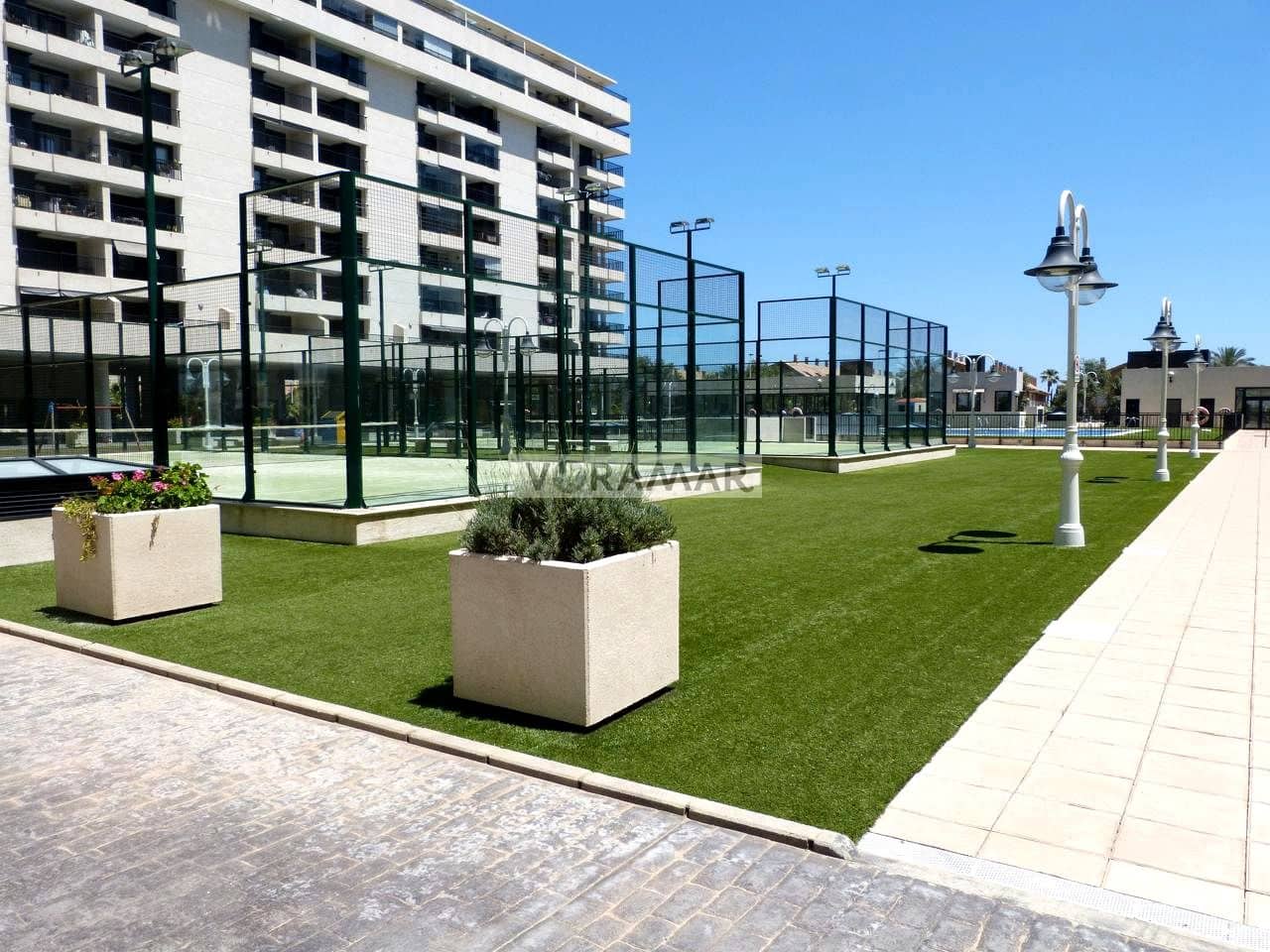 2 sovrum Lägenhet att hyra i Valencia stad med pool garage - 1 400 € (Ref: 9115177)