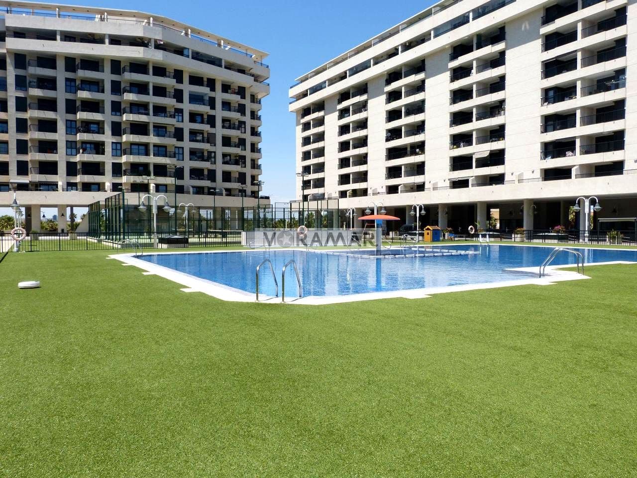 2 sovrum Lägenhet att hyra i Valencia stad med pool garage - 1 400 € (Ref: 9115177)