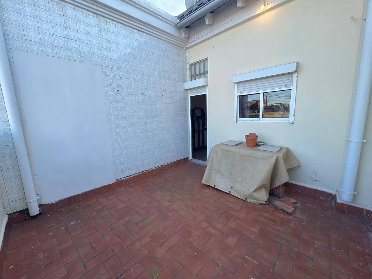 4 bedroom Flat for sale in Valencia city - € 595,000 (Ref: 9115631)