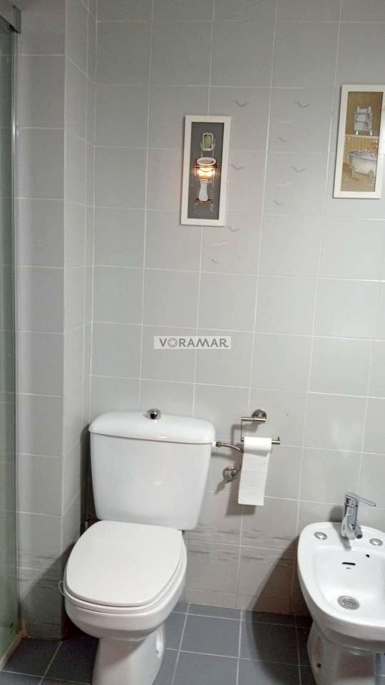 3 bedroom Flat for rent in Valencia city - € 1,300 (Ref: 9115633)