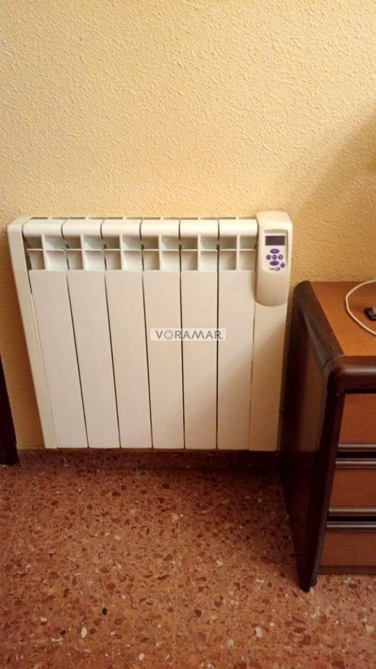 3 bedroom Flat for rent in Valencia city - € 1,300 (Ref: 9115633)