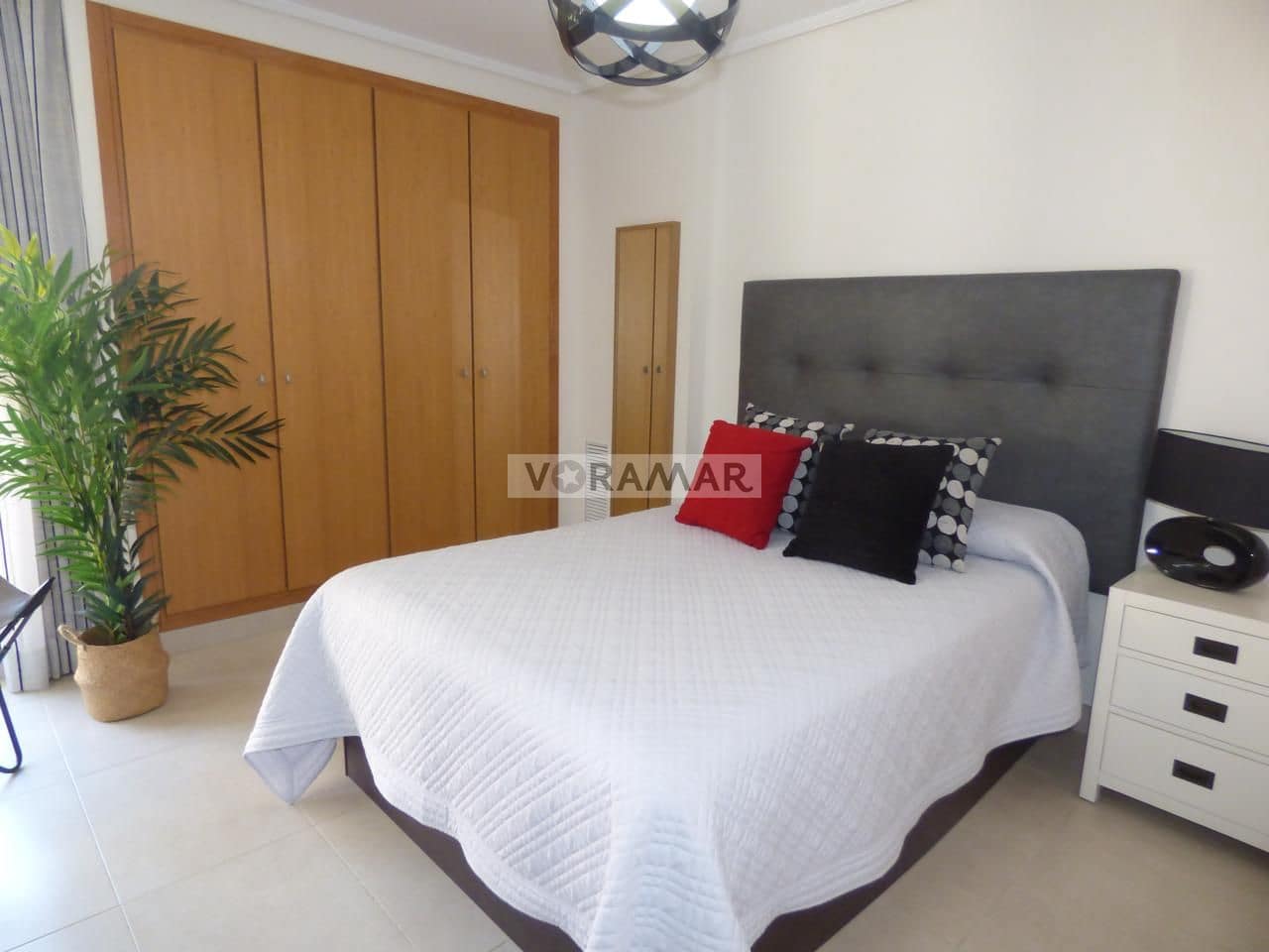 2 soveværelse Lejlighed til leje i Alboraya / Alboraia med garage - € 2.600 (Ref: 9147997)