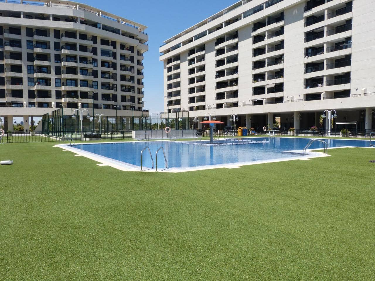 2 soveværelse Lejlighed til leje i Alboraya / Alboraia med garage - € 2.600 (Ref: 9147997)