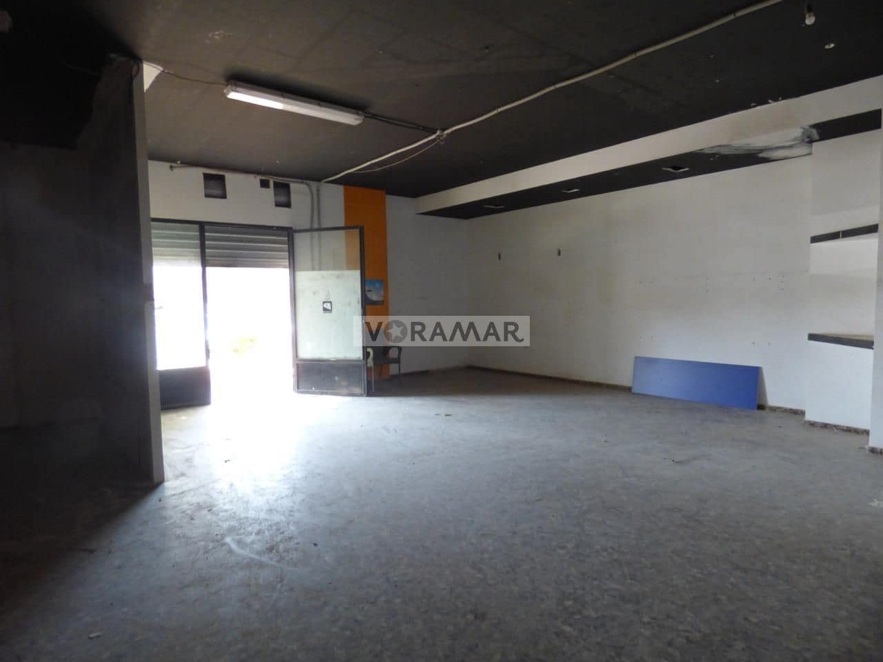 Entreprise de 3 chambres à louer à Alboraya / Alboraia - 1 000 € (Ref: 9151148)