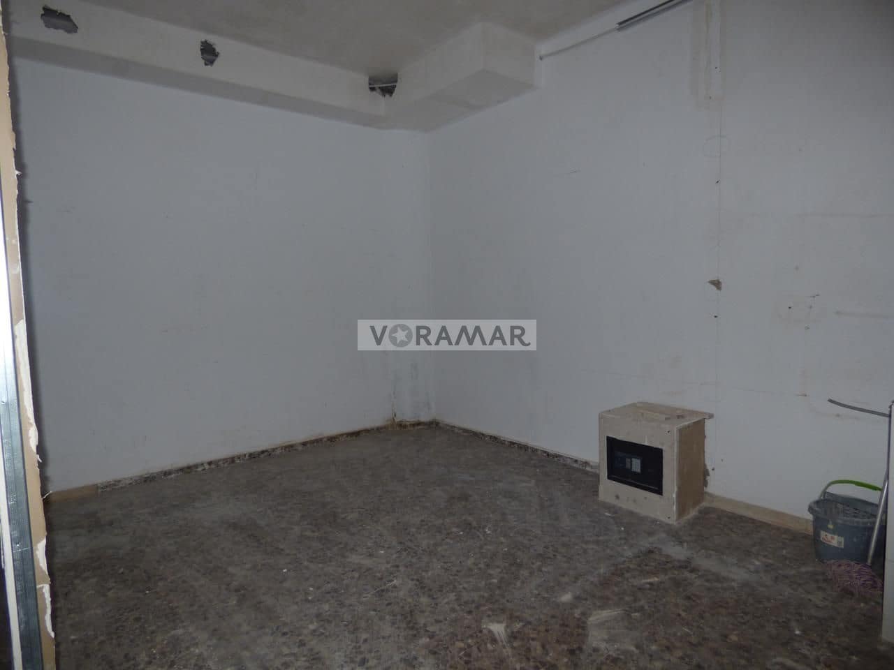 Entreprise de 3 chambres à louer à Alboraya / Alboraia - 1 000 € (Ref: 9151148)