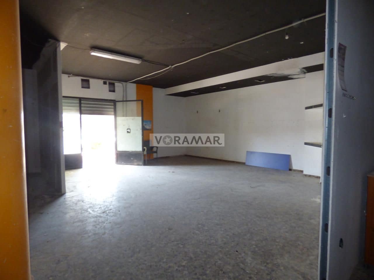 Entreprise de 3 chambres à louer à Alboraya / Alboraia - 1 000 € (Ref: 9151148)