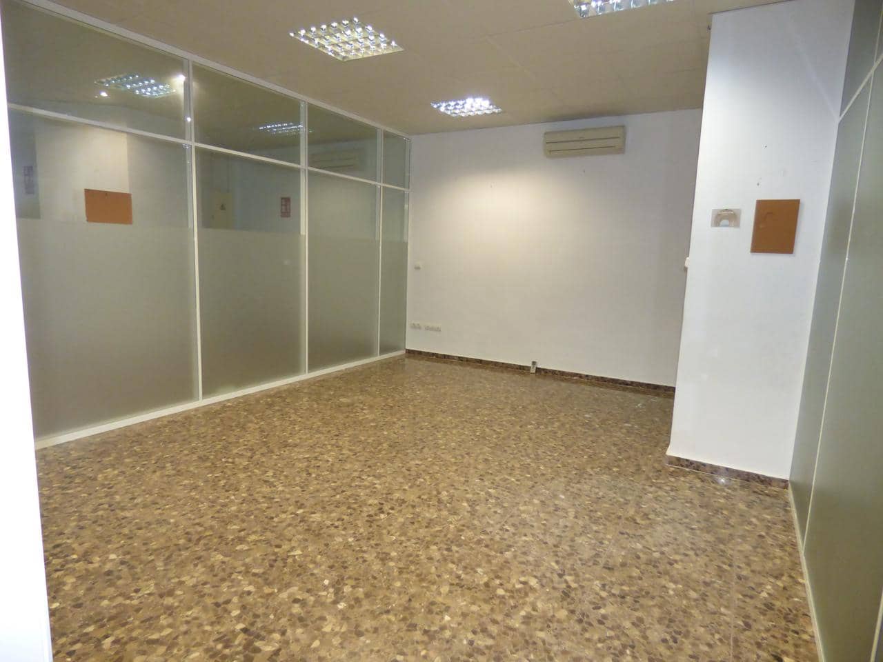 3 soveværelse Virksomhed til leje i Alboraya / Alboraia - € 1.700 (Ref: 9151150)