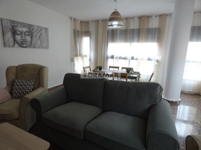 3 slaapkamer Flat te huur in Benicalap, Valencia stad - € 1.350 (Ref: 9161897)