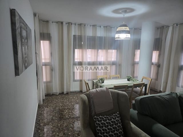 3 slaapkamer Flat te huur in Benicalap, Valencia stad - € 1.350 (Ref: 9161897)