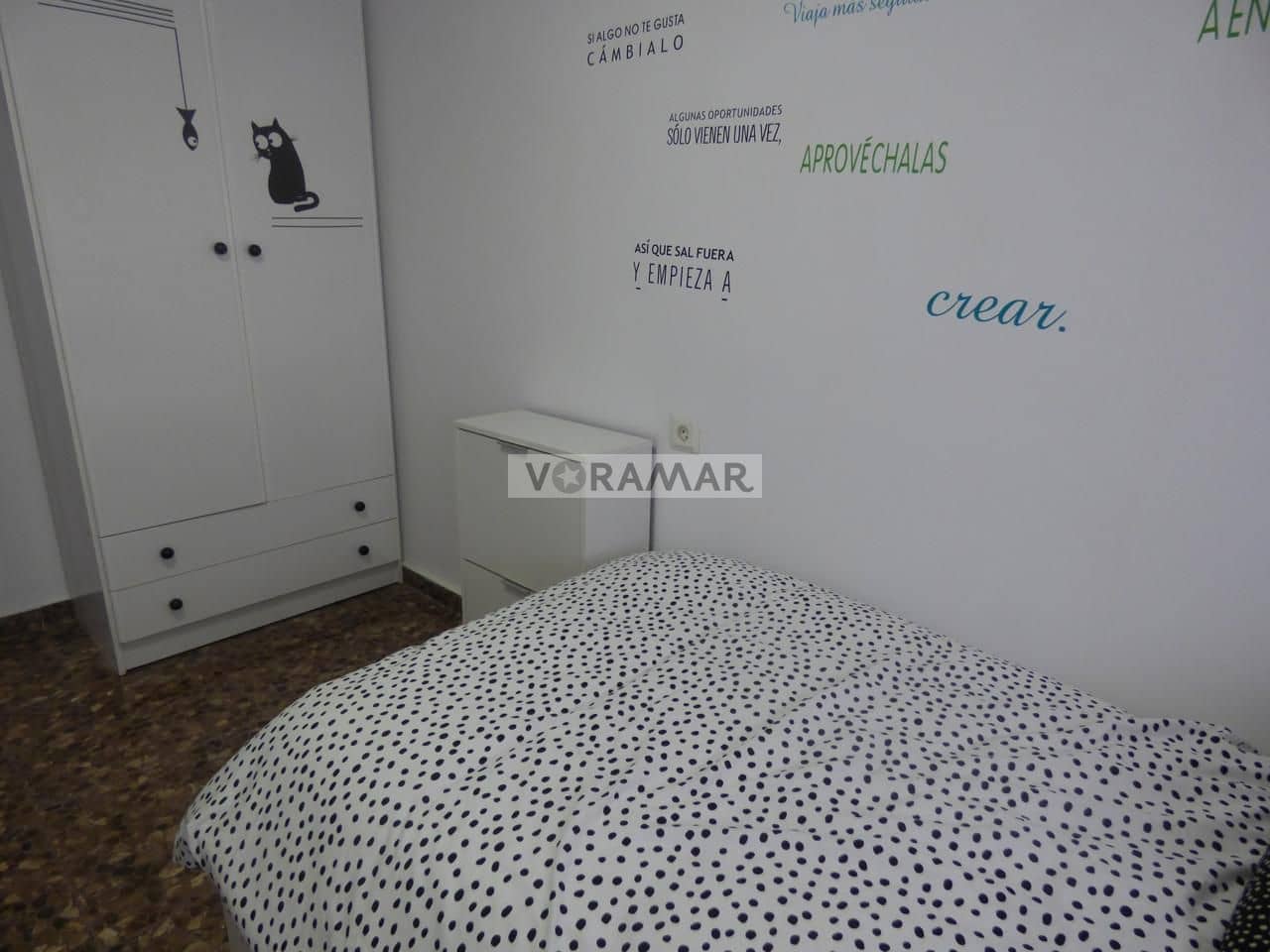 3 camera da letto Appartamento da affittare in Valencia citta - 1.350 € (Rif: 9161897)