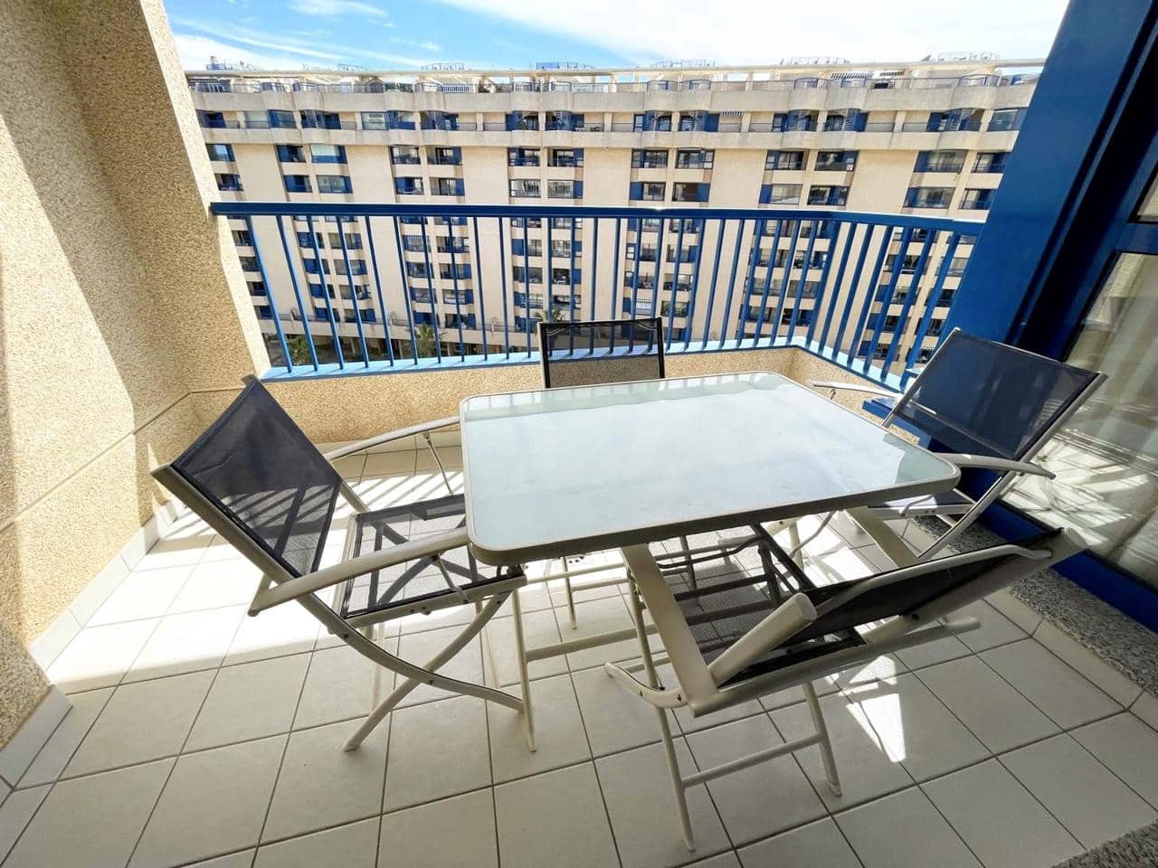 Piso de 2 habitaciones en Alboraya / Alboraia en alquiler con piscina garaje - 1.300 € (Ref: 9165374)