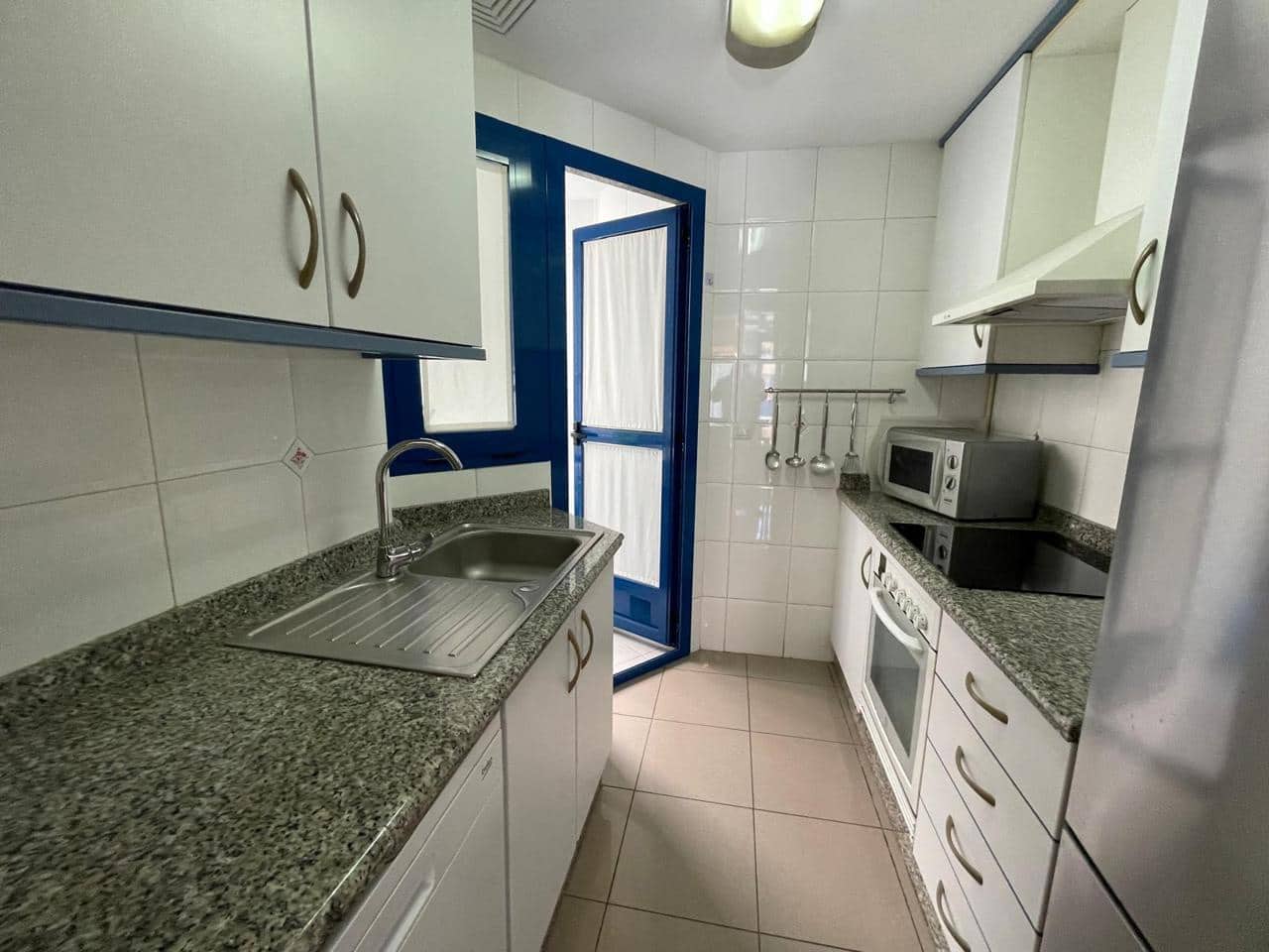 Appartement de 2 chambres à louer à Alboraya / Alboraia avec piscine garage - 1 300 € (Ref: 9165374)