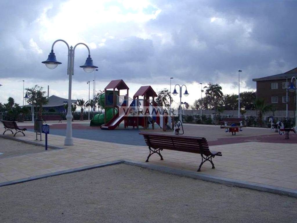 2 soveværelse Lejlighed til leje i Alboraya / Alboraia med swimmingpool garage - € 2.500 (Ref: 9202919)