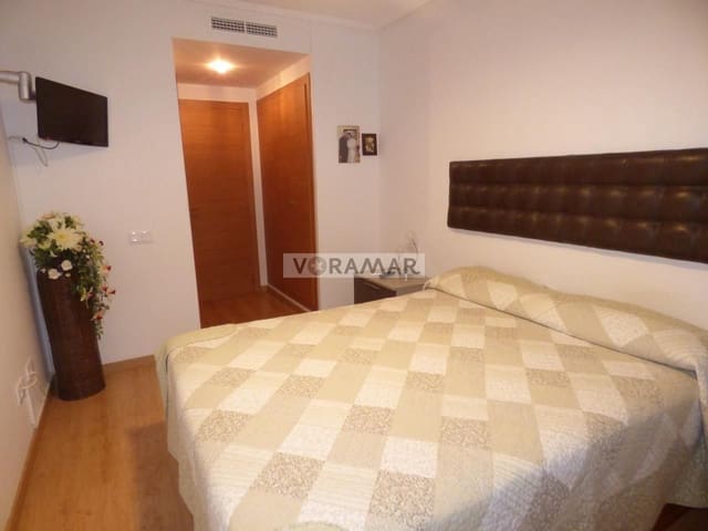 1 slaapkamer Flat te huur in Valencia stad met zwembad - € 1.200 (Ref: 9235750)