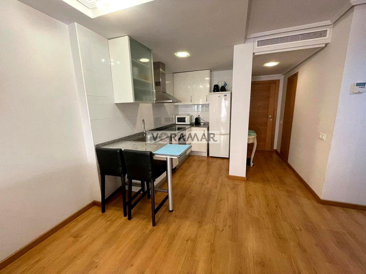 1 soveværelse Lejlighed til leje i Alboraya / Alboraia med swimmingpool garage - € 1.380 (Ref: 9257716)