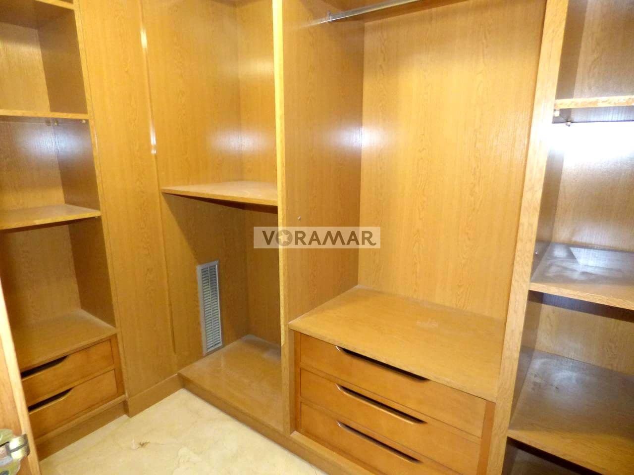 4 slaapkamer Villa te koop in Alboraya / Alboraia - € 1.065.000 (Ref: 9301992)