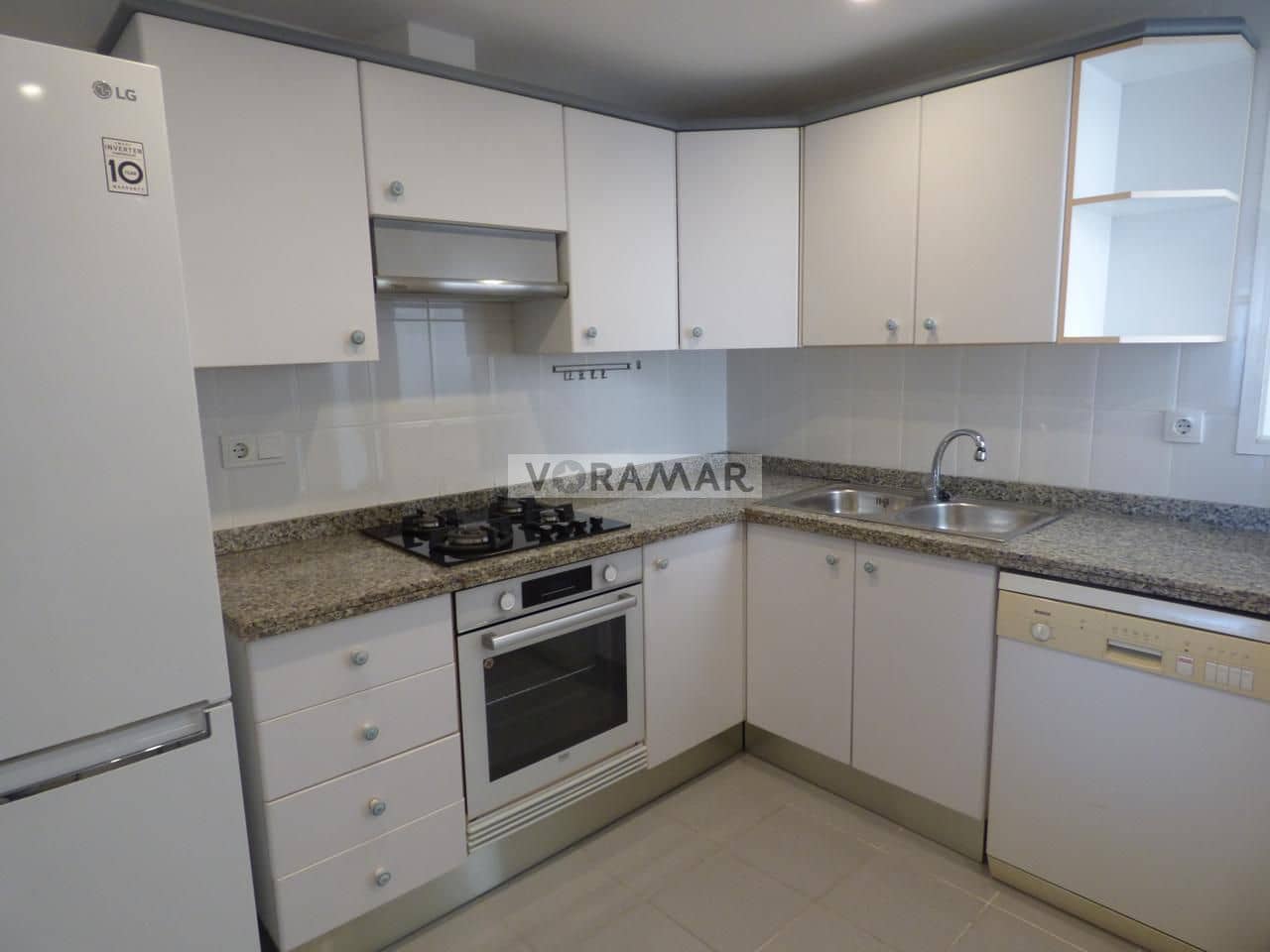 3 soveværelse Lejlighed til leje i Alboraya / Alboraia med garage - € 2.500 (Ref: 9346596)