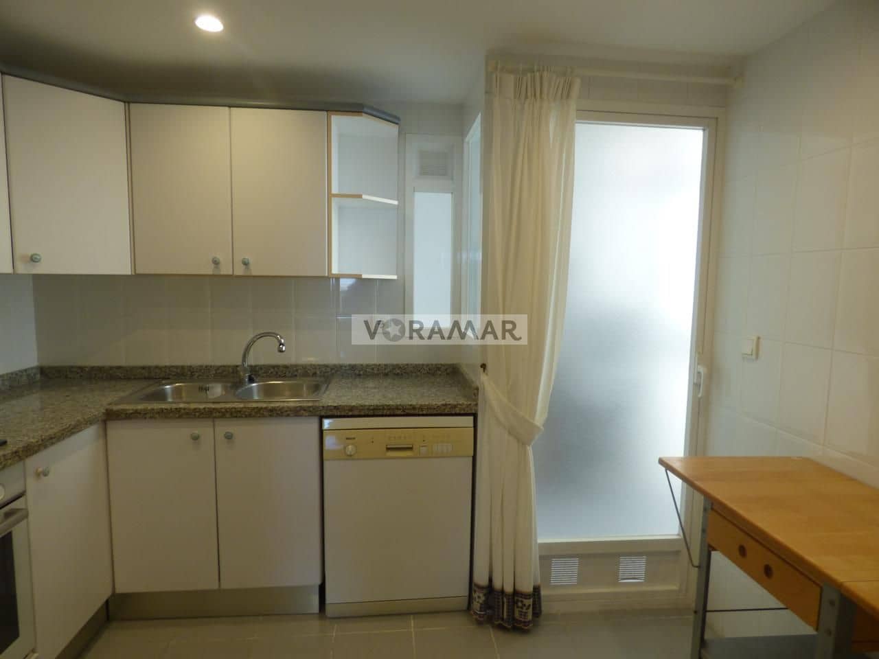 3 soveværelse Lejlighed til leje i Alboraya / Alboraia med garage - € 2.500 (Ref: 9346596)