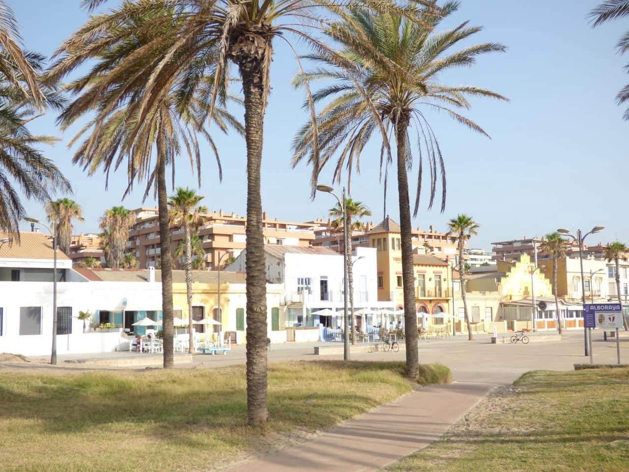 3 bedroom Flat for rent in Alboraya / Alboraia with garage - € 2,200 (Ref: 9346596)