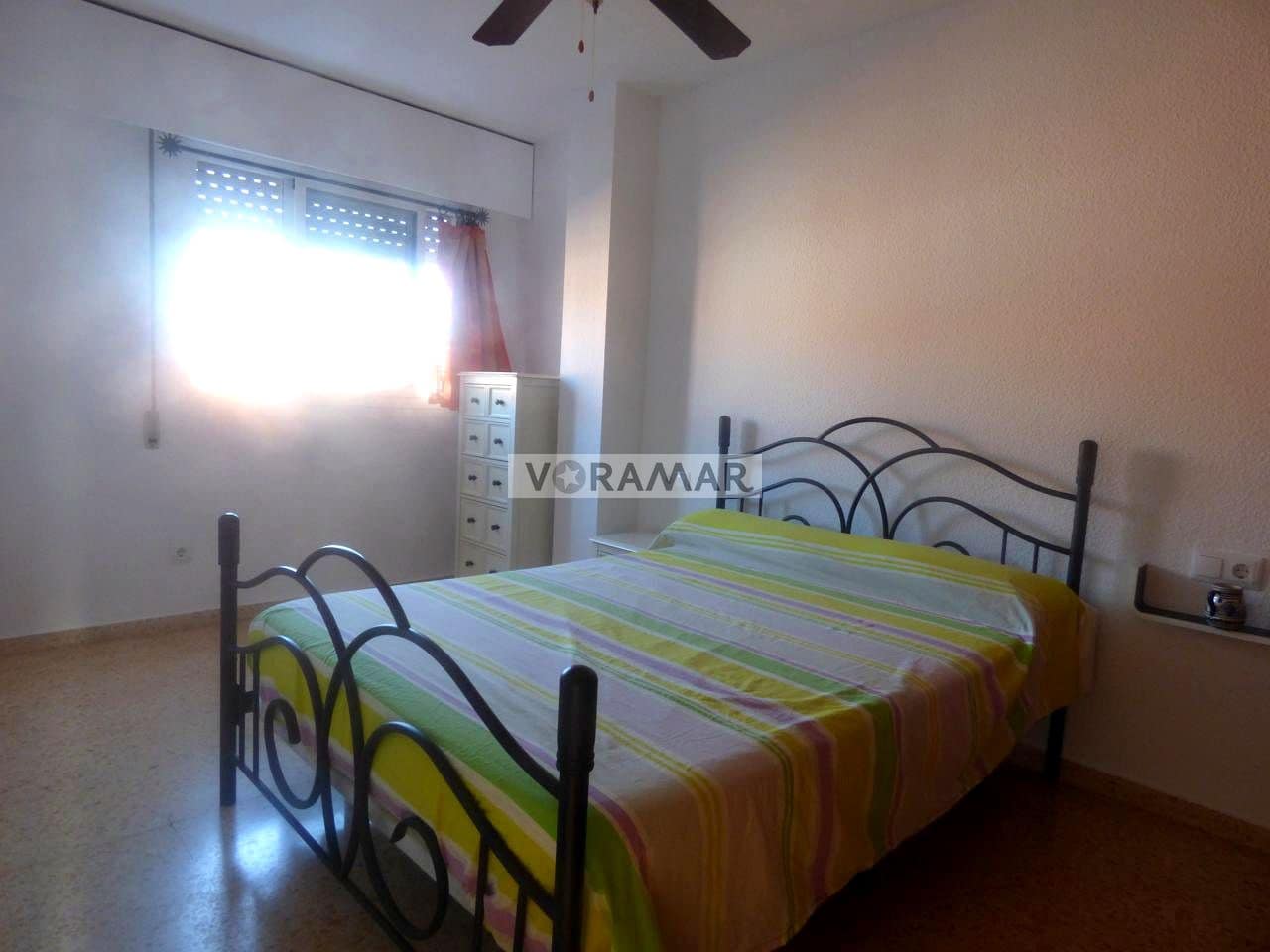 3 sovrum Lägenhet att hyra i Valencia stad - 1 300 € (Ref: 9383251)