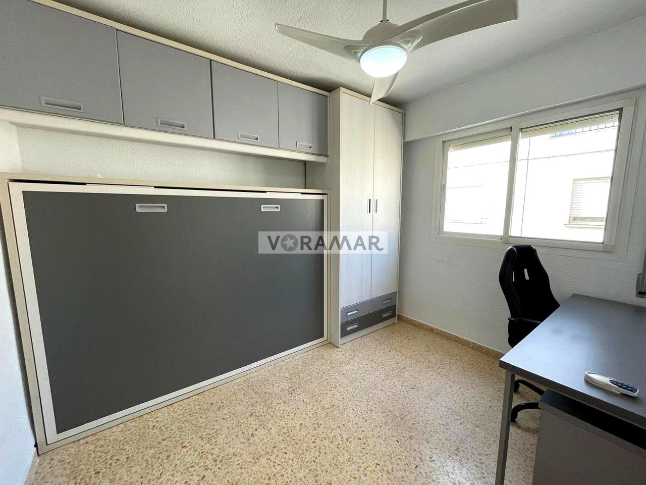 3 sovrum Lägenhet att hyra i Valencia stad - 1 300 € (Ref: 9383251)