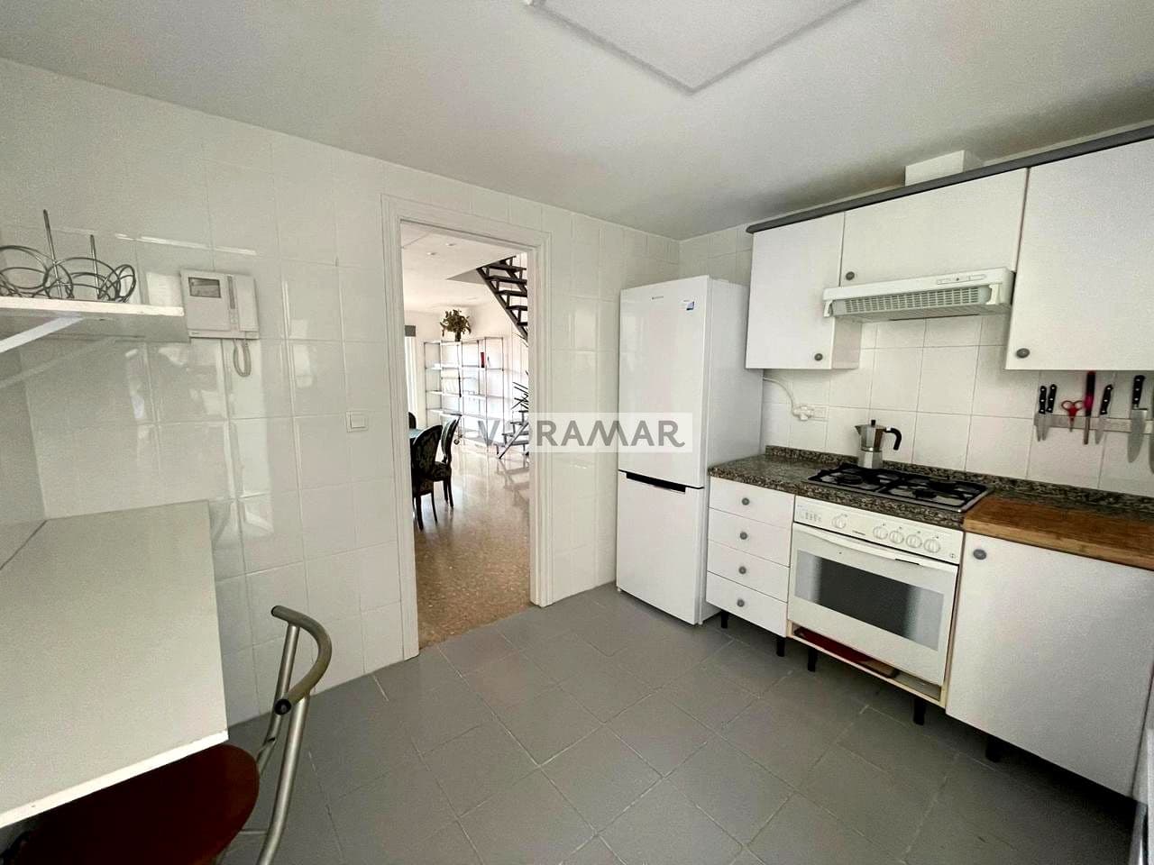 2 soverom Leilighet til leie i Alboraya / Alboraia med garasje - € 1 900 (Ref: 9394278)