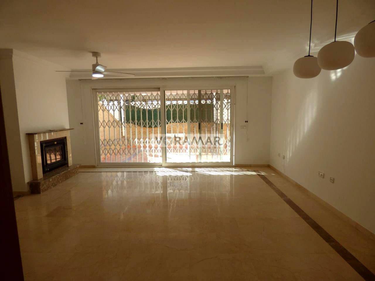 4 makuuhuone Huvila vuokrattavana paikassa Alboraya / Alboraia mukana 
autotalli - 3 500 € (Ref: 9404692)