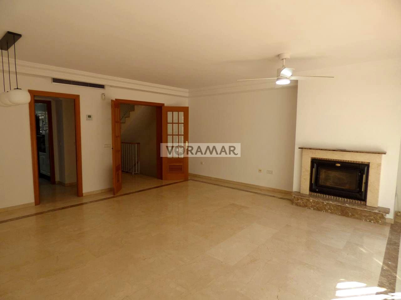 4 makuuhuone Huvila vuokrattavana paikassa Alboraya / Alboraia mukana 
autotalli - 3 500 € (Ref: 9404692)