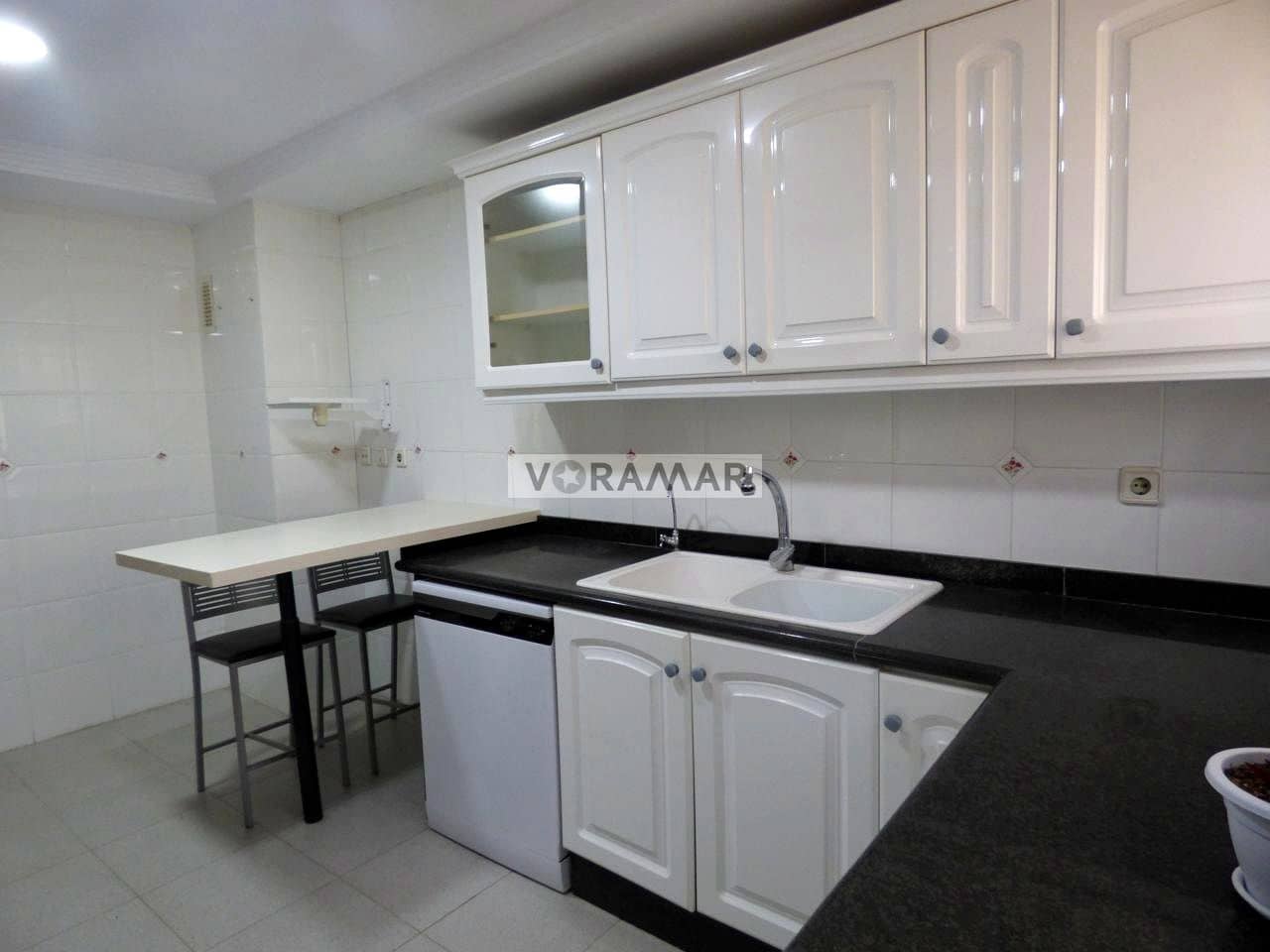 4 makuuhuone Huvila vuokrattavana paikassa Alboraya / Alboraia mukana 
autotalli - 3 500 € (Ref: 9404692)