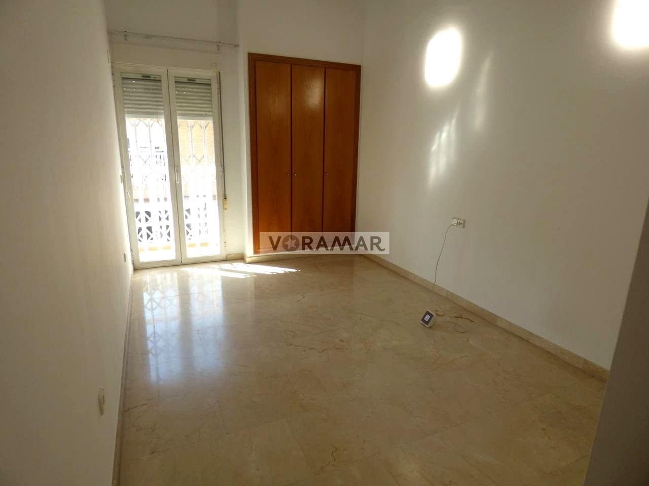 4 makuuhuone Huvila vuokrattavana paikassa Alboraya / Alboraia mukana 
autotalli - 3 500 € (Ref: 9404692)