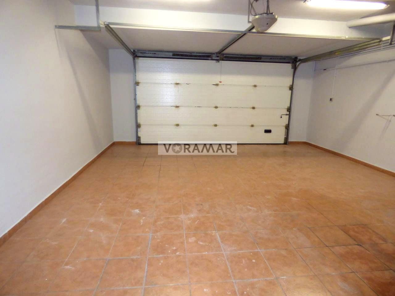 4 makuuhuone Huvila vuokrattavana paikassa Alboraya / Alboraia mukana 
autotalli - 3 500 € (Ref: 9404692)