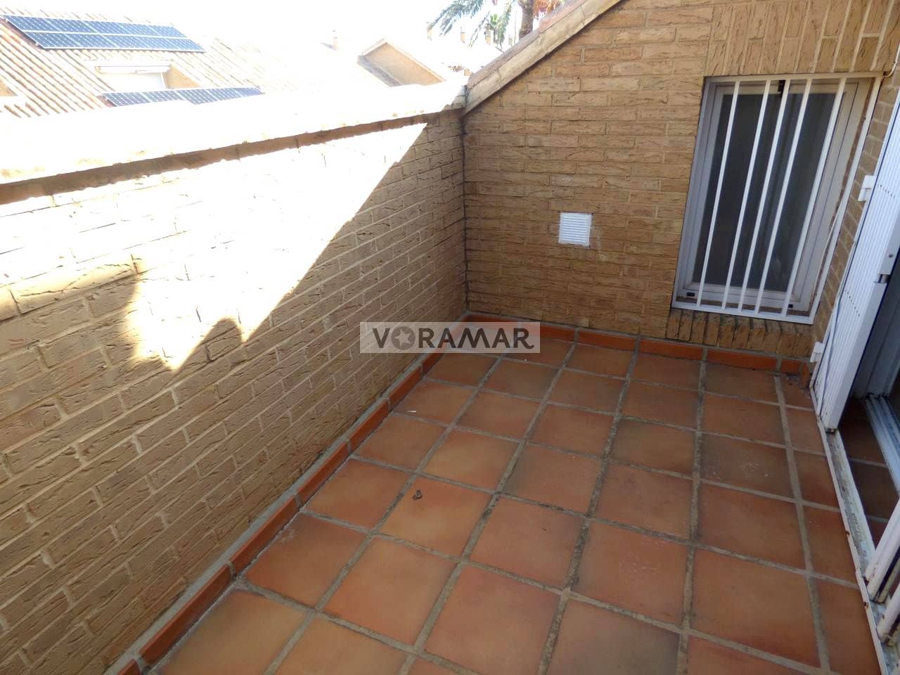 4 makuuhuone Huvila vuokrattavana paikassa Alboraya / Alboraia mukana 
autotalli - 3 500 € (Ref: 9404692)