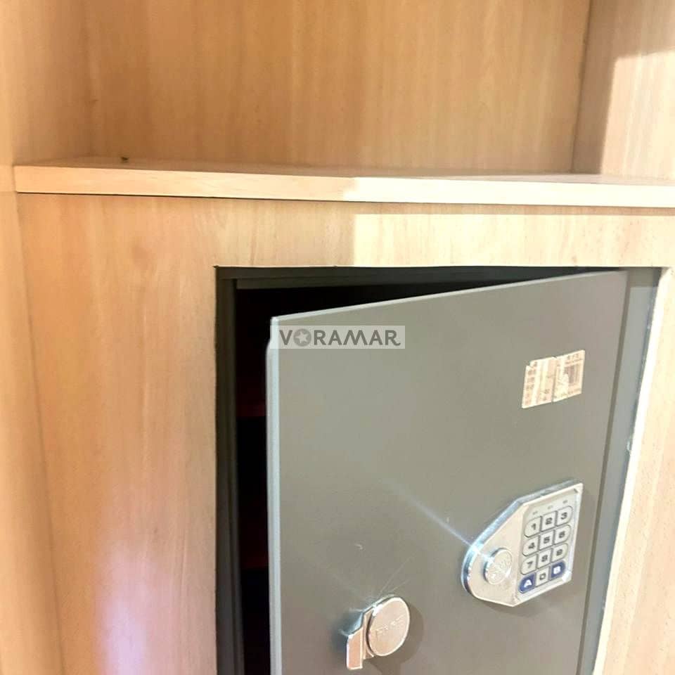 3 soverom Leilighet til leie i Valencia by med garasje - € 1 800 (Ref: 9516514)