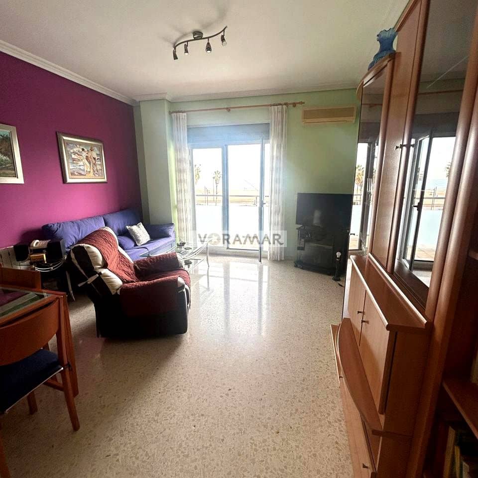 3 soverom Leilighet til leie i Valencia by med garasje - € 1 800 (Ref: 9516514)