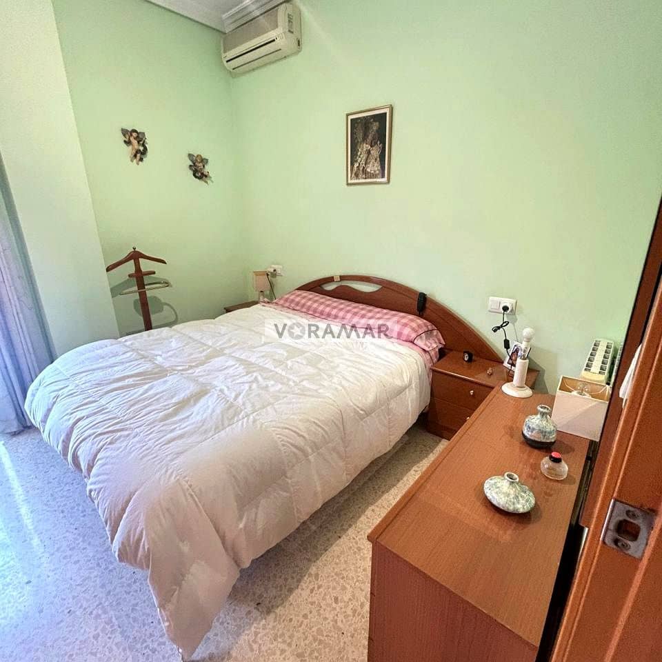 3 sypialnia Mieszkanie do wynajęcia w Miasto Walencja z garażem - 1 800 € (Ref: 9516514)