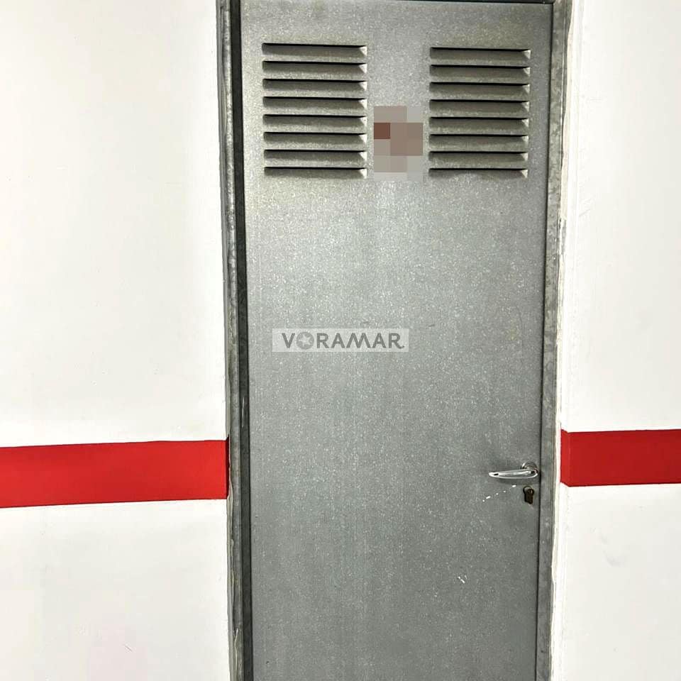 3 bedroom Flat for sale in Valencia city with garage - € 650,000 (Ref: 9525284)