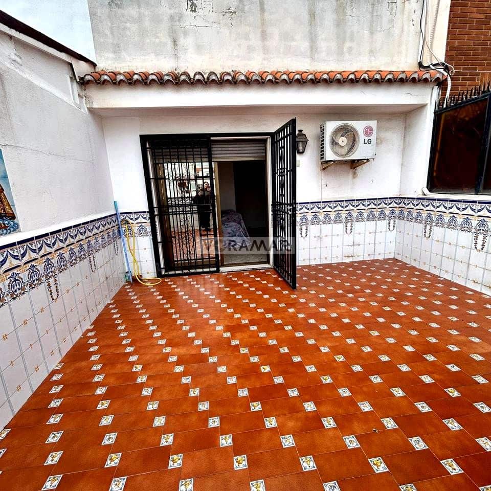 3 bedroom Flat for sale in Valencia city with garage - € 650,000 (Ref: 9525284)