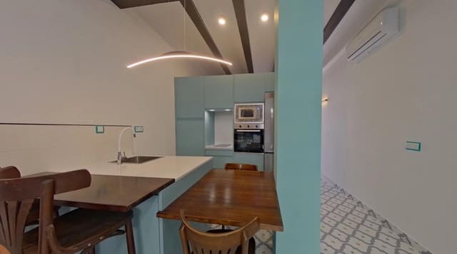 1 soveværelse Lejlighed til salg i Cabanyal-Canyamelar, Valencia by - € 275.000 (Ref: 9547249)