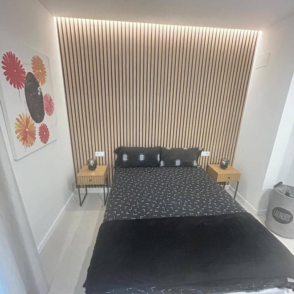 1 soveværelse Lejlighed til leje i Valencia by - € 1.400 (Ref: 9553038)